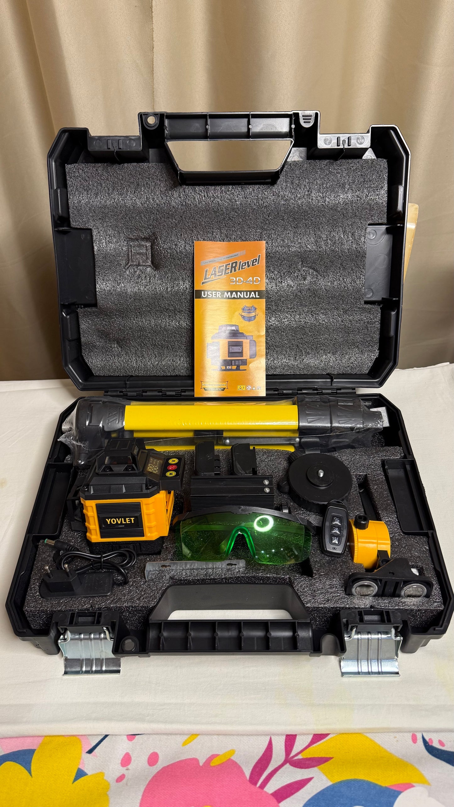 Laser Yovlet 4D/16 linija najnoviji model sa full opremom